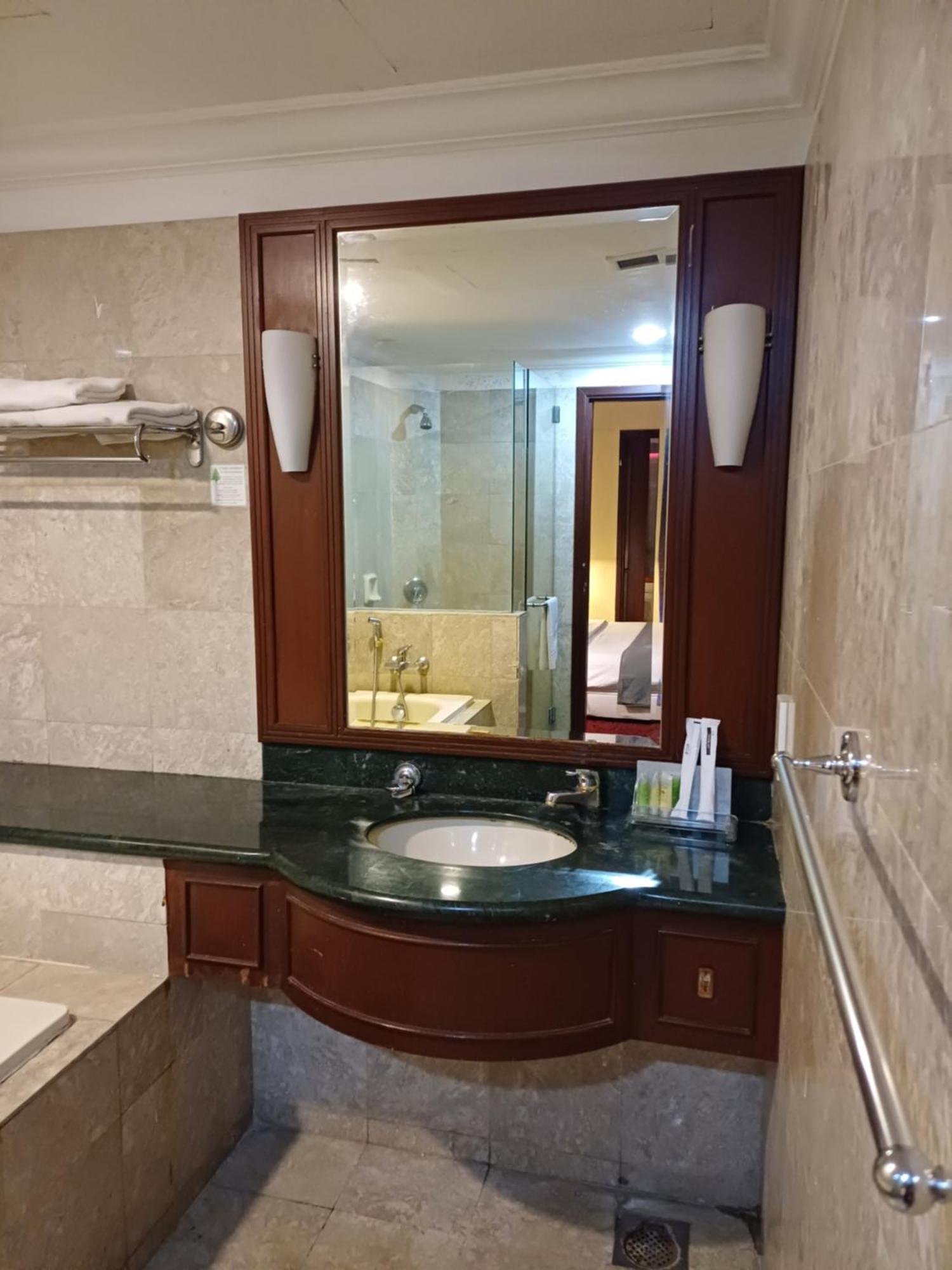 קואלה לומפור Times Square Grand Service Suite מראה חיצוני תמונה